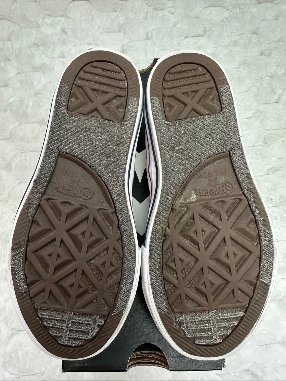 Converse classic low